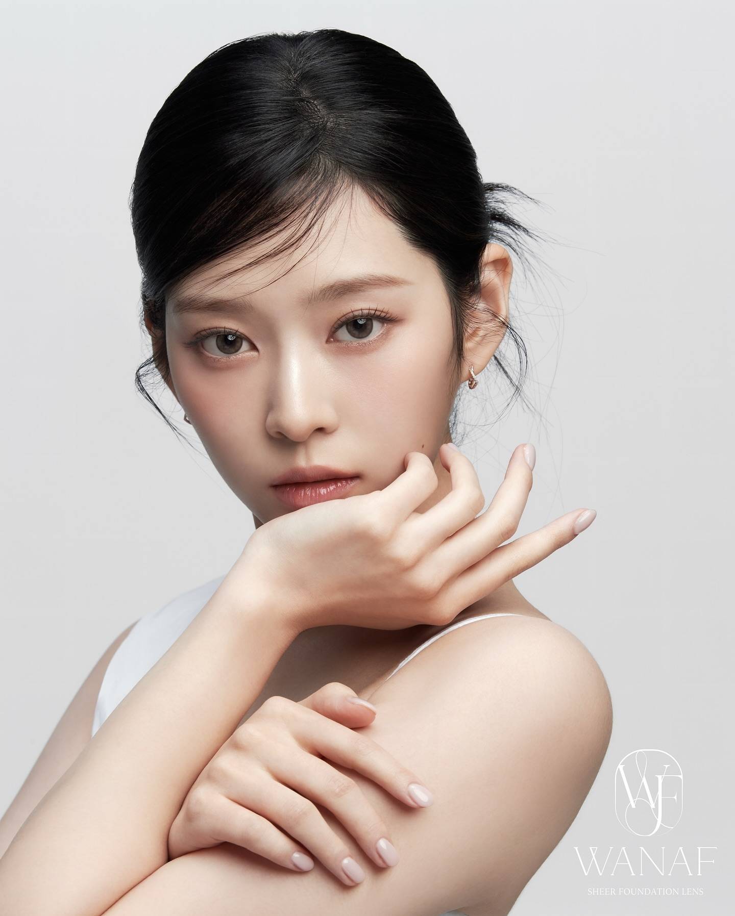 Kim Min Ju Wanaf Lens